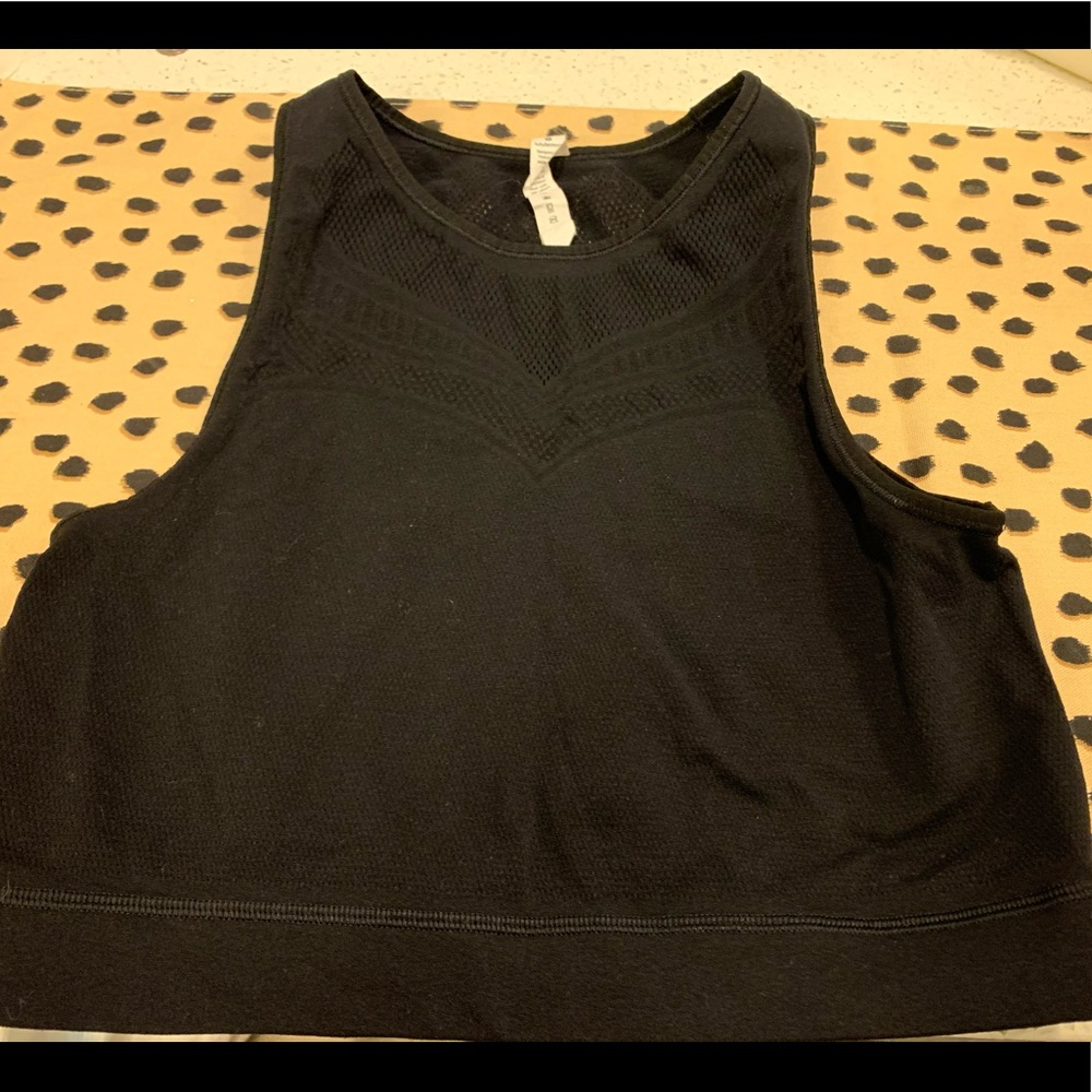 Lululemon Black Crop Top